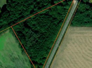 2 Mount Carmel Church Rd, Autryville, NC 28318