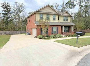 2067 Staff Dr, Cantonment, FL 32533