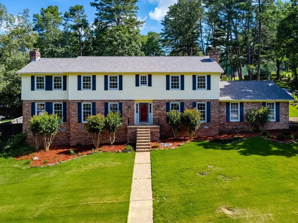 26 Longlea Dr, Little Rock, AR 72212