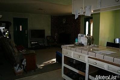 4th image of 1620 52nd St