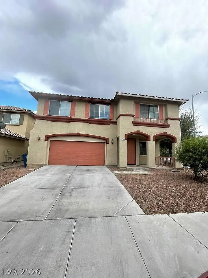 4 bed, 3.0 bath, 2943 sqft, $3,550 — Photo 3