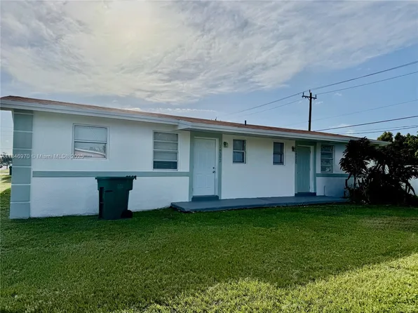 18350 SW 105th Ave, Miami, FL 33157