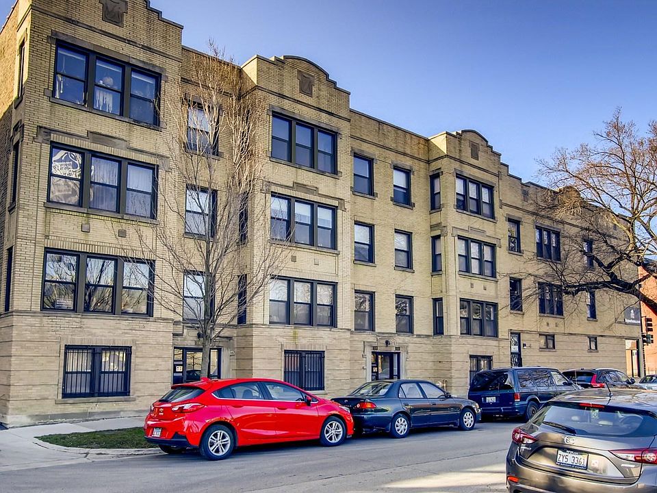 1st image of 3149 W Wellington Ave #4