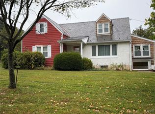 2849 Green Pond Rd, Easton, PA 18045