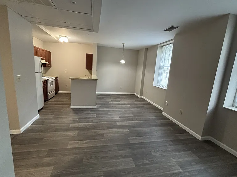 Homer G. Phillips Senior Apartments — Photo 33
