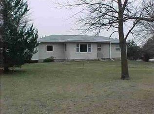 13012 Fox Rd, Jesup, IA 50648