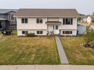 4802 64th Ave, Cold Lake, AB T9M0A9