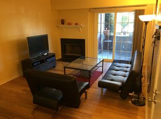 6906 Victoria Dr Unit D, Alexandria, VA 22310