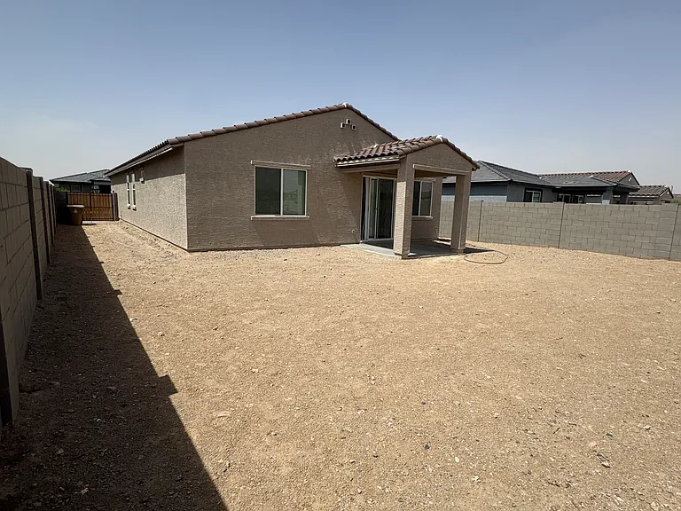 24562 W Hopi St — Photo 16