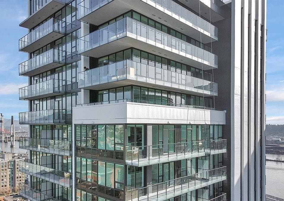 1st image of 823 Carnarvon St #2702