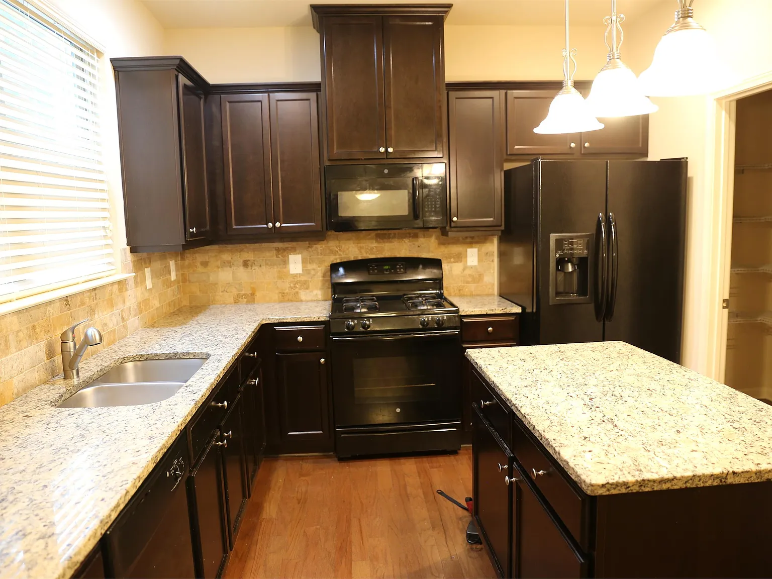 2654 Sardis Chase Ct - 1 — Photo 3