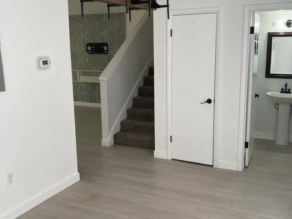 4455 Rayfield Dr, Sarasota, FL 34243