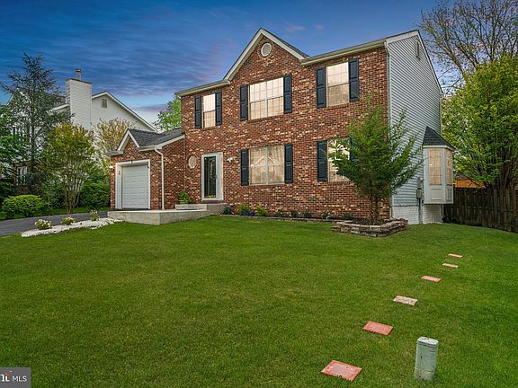 4th image of 17 Thornberry Ln