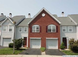 28 Alpine Rd, Holmdel, NJ 07733