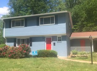 5203 Southampton Dr, Springfield, VA 22151