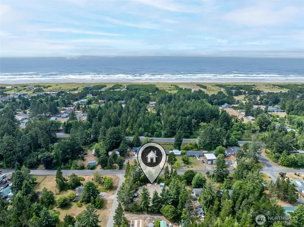 1605 243rd Lane, Ocean Park, WA 98640