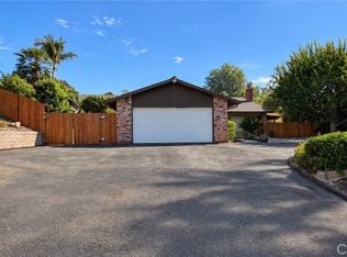 1192 Caren Rd, Vista, CA 92083
