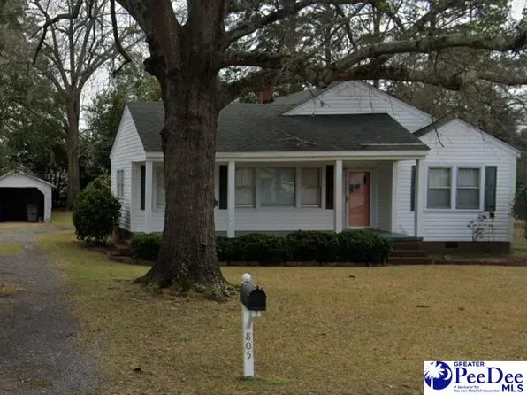 805 W College Ave, Hartsville, SC 29550