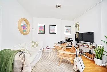 Rented by Living New York