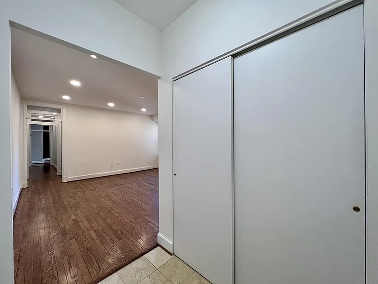 1401 Columbia Rd NW #402 — Photo 7