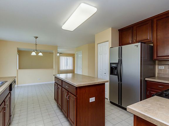 2nd image of 1405 Fox Sedge Trl