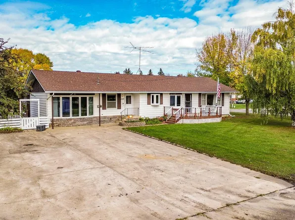 1219 2nd Ave, Waubun, MN 56589