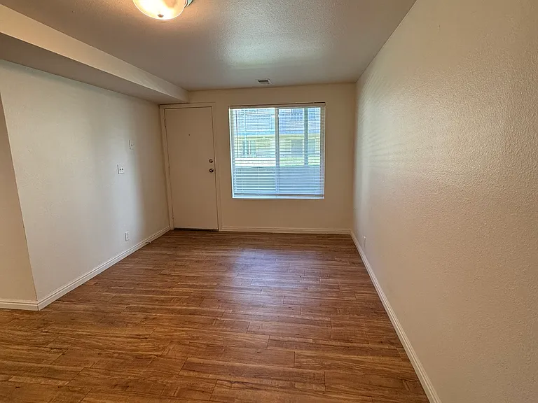 Blair Street Apartments — Photo 12