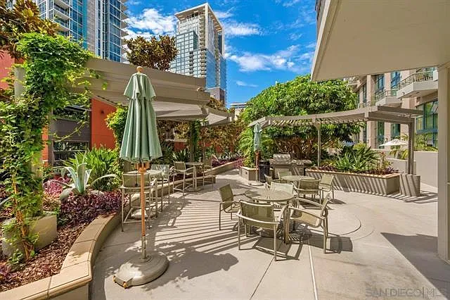 1240 India St #318 — Photo 19