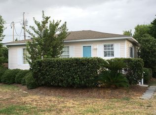 146 Smith Ln, Salter Path, NC 28512