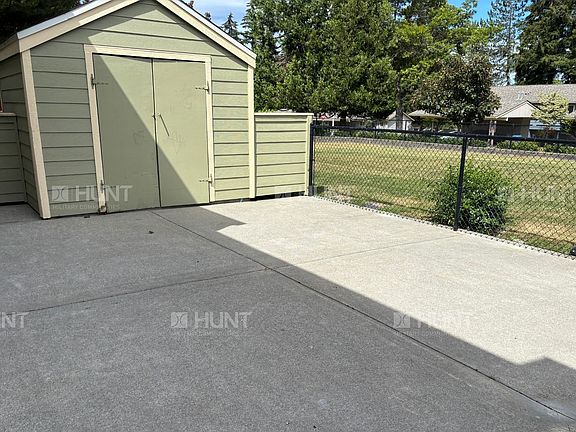 2nd image of 5937 White Pass St Unit 2