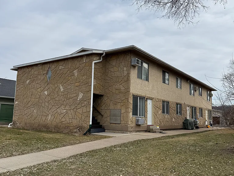 710 Harvey St #5 — Photo 1