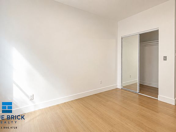 5th image of 1926 Whitley Ave APT 20