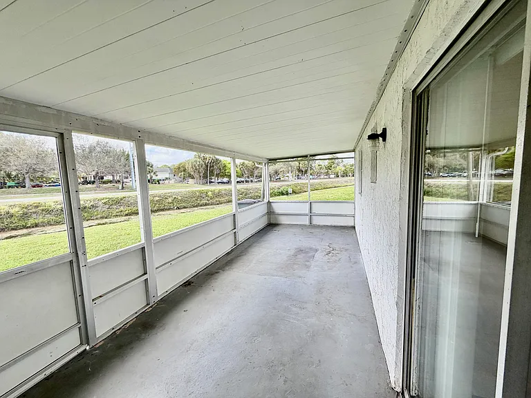 2821 Duke Ln — Photo 15