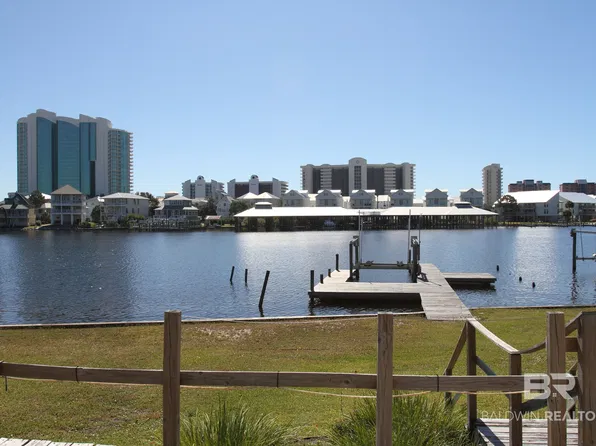 26152 Garrett Ln, Orange Beach, AL 36561