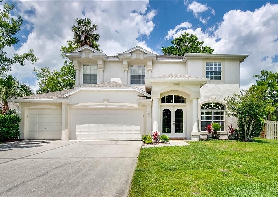 1st image of 1079 Winding Waters Cir