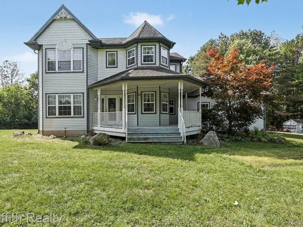 7117 W Lange Rd, Fowlerville, MI 48836