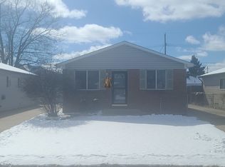 20170 E Forteen Mile Rd, Roseville, MI 48066