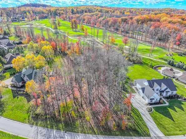 10540 Oakmont Way, Concord Township, OH 44077