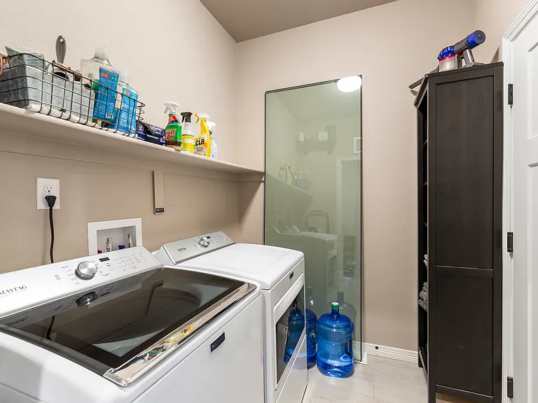 9014 Pennycress Dr — Photo 10