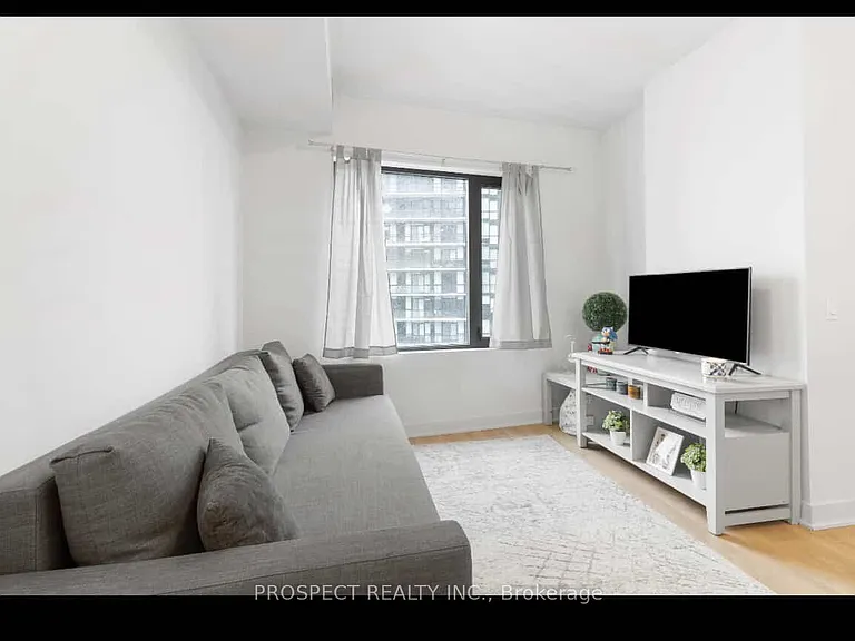 2920 Highway 7 #3005 — Photo 18