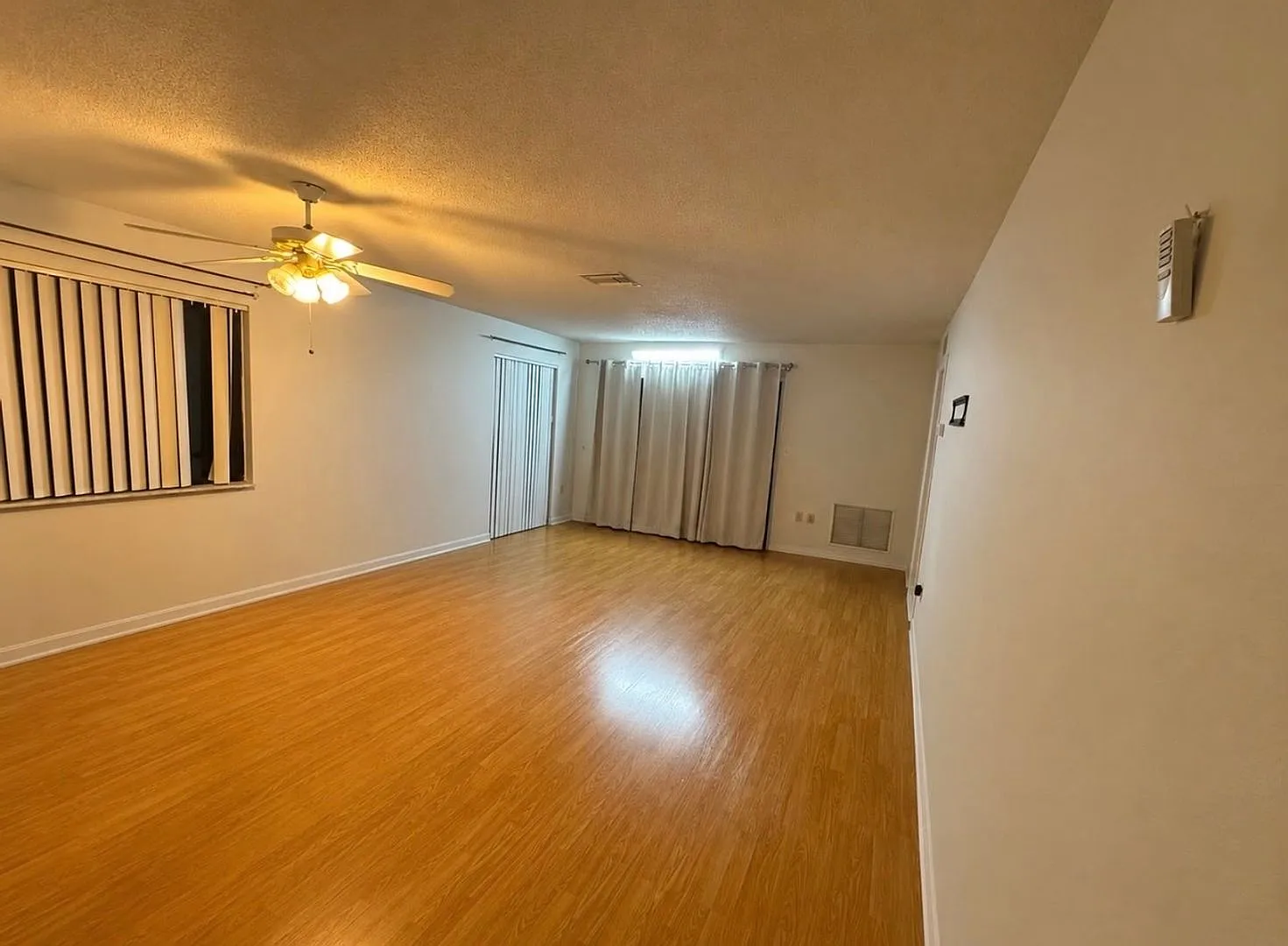 Charming 2BR House in Palm Harbor — Photo 2