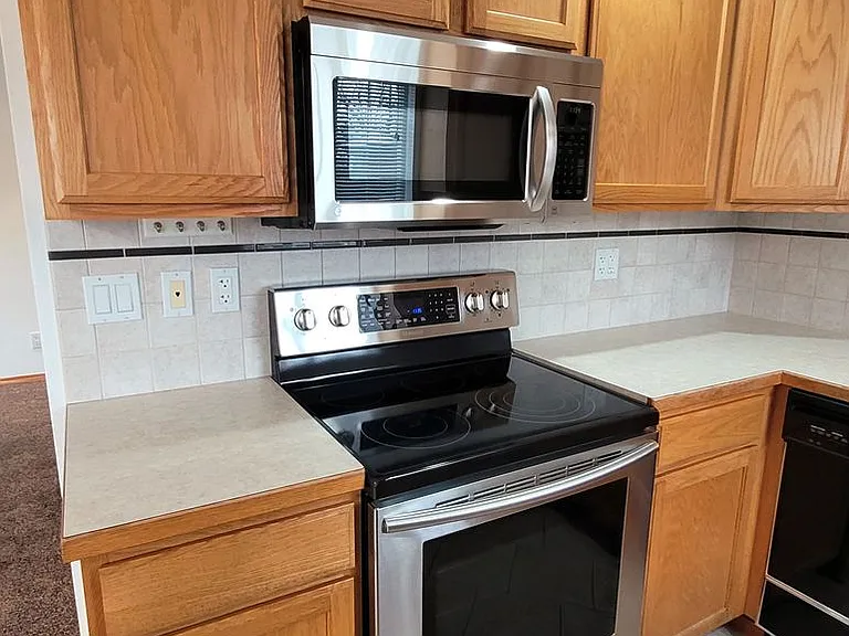 905 Abbot St #A & B — Photo 12