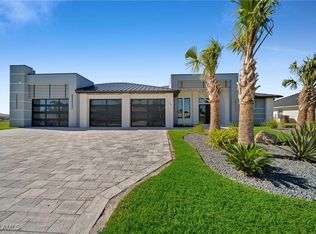 1116 SW 18th Ave, Cape Coral, FL 33991