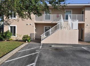 9800 Fiddlers Green Cir #7, Rotonda West, FL 33947