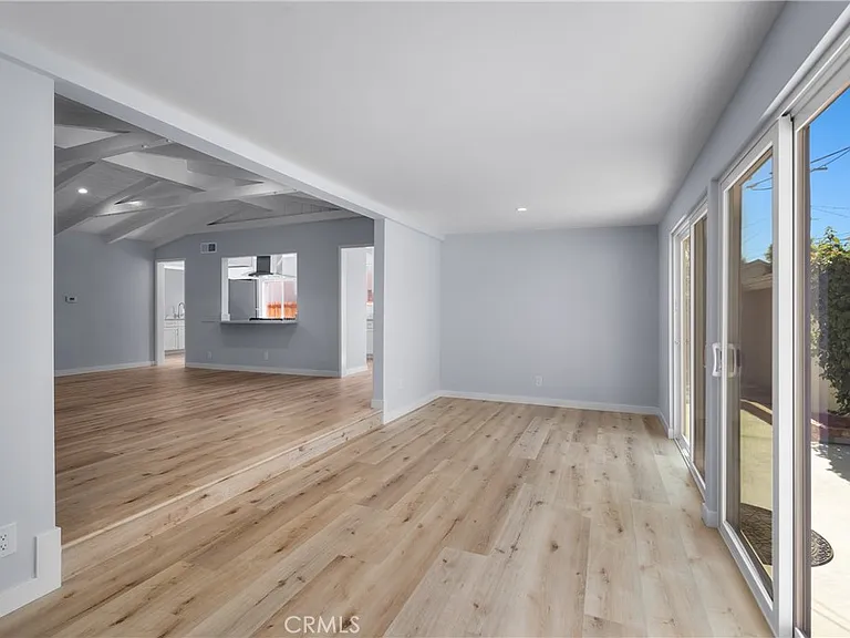 16824 Calahan St — Photo 6