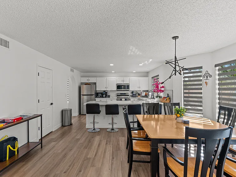 11417 W Orange Blossom Ln — Photo 54