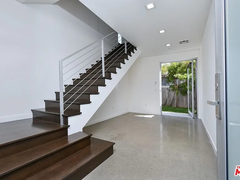 11610 Ohio Ave #1 — Photo 3