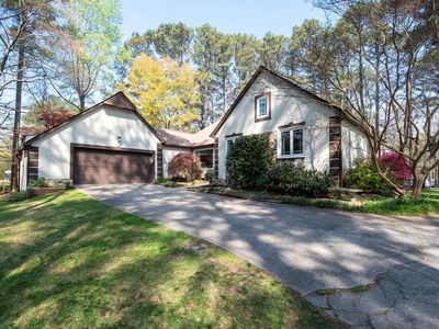 210 Julie Rd, Tyrone, GA, 30290