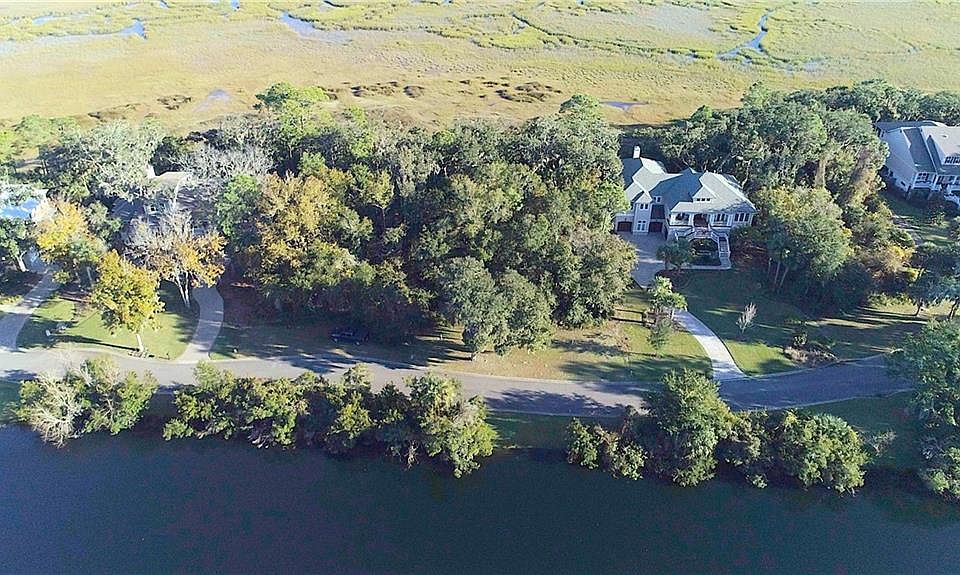 1st image of 96324 Soap Creek Dr