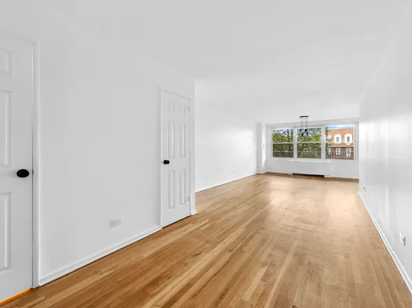 23-20 Bell Boulevard image 6 of 18